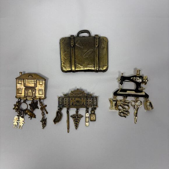 jj Jewelry - Vintage Dangle Charm Brooch Pin Lot - Sewing Machine, Hospital, House, Suitcase